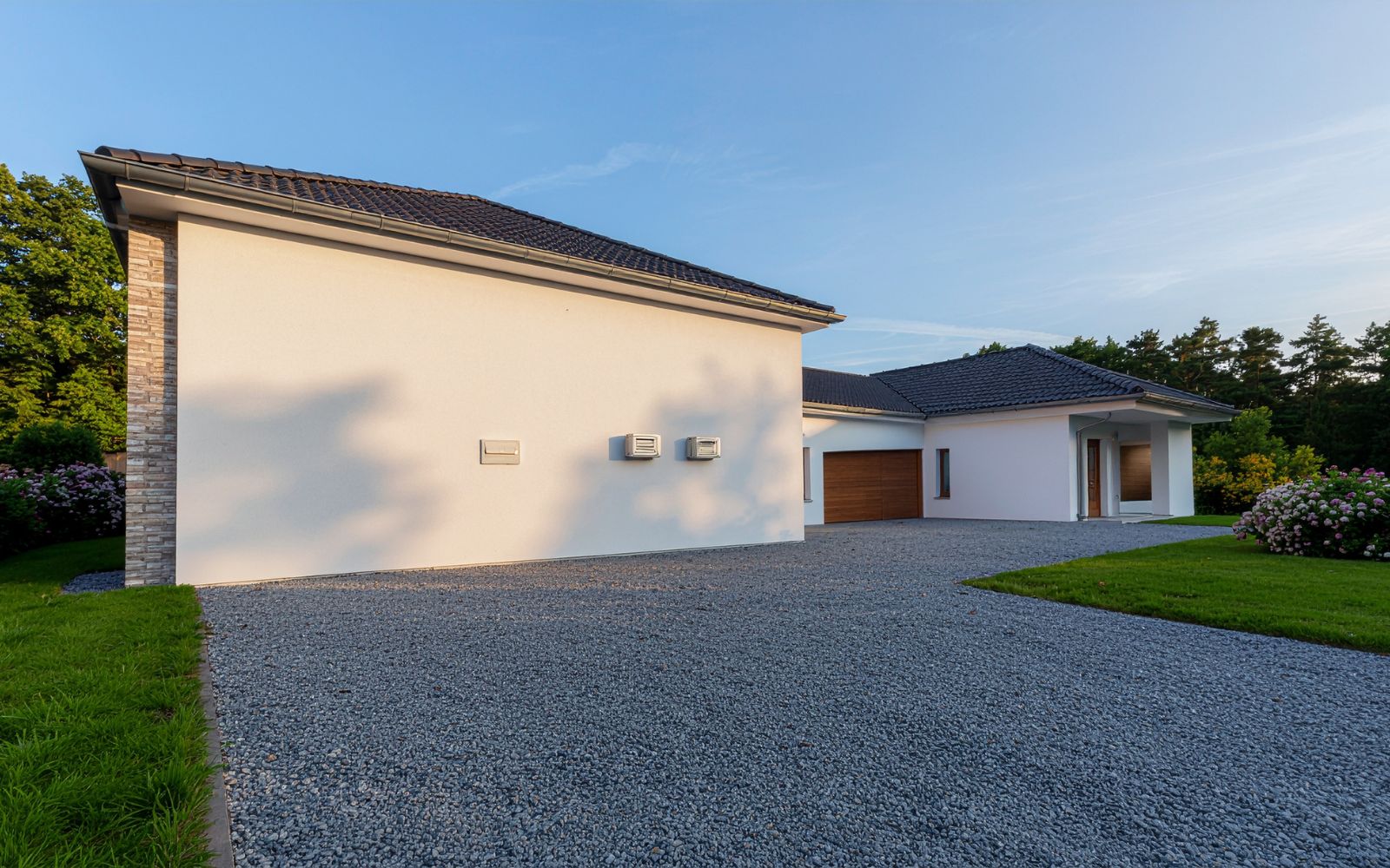 Do they provide advice for driveway overlays